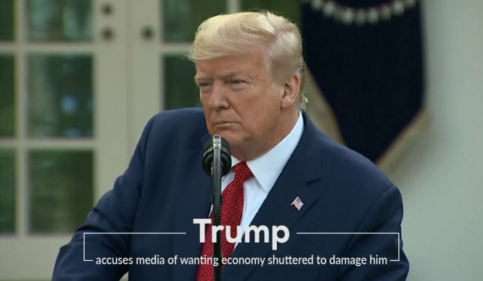 Trump accused media and journalists of deficient U.S. economy