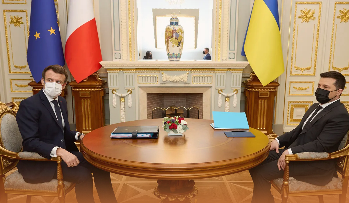 France’s Macron Claims Russia’s Putin Assured Him Moscow Won’t Worsen Ukraine Crisis