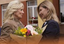 U.S., Ukraine First Ladies Met as Washington Announces New Sanctions