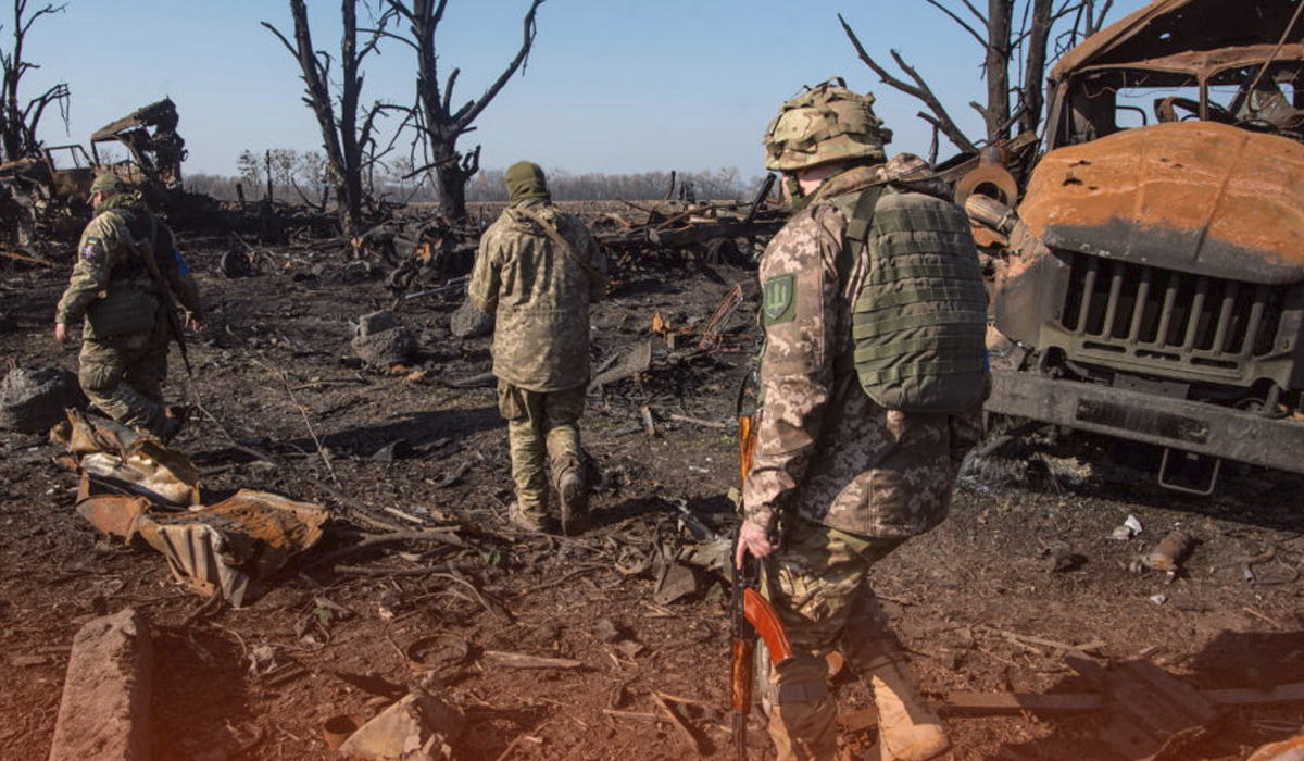 Kyiv Says Battle of Bakhmut Pinning Down Moscow’s Best Troops