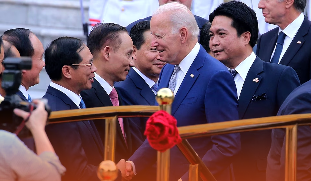 US In Close Ties With Once Foe, Vietnam